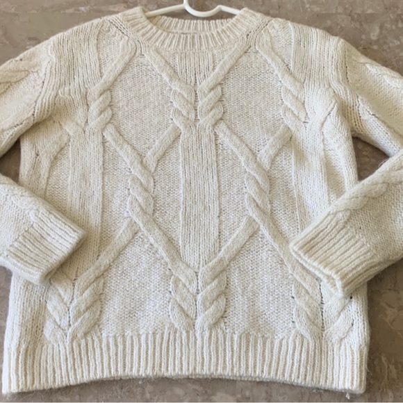 Massimo Dutti cable knit wool sweater, Small - Picture 14 of 15